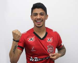 Série B: Brasil de Pelotas acerta com ex-meia do Goiás e Botafogo