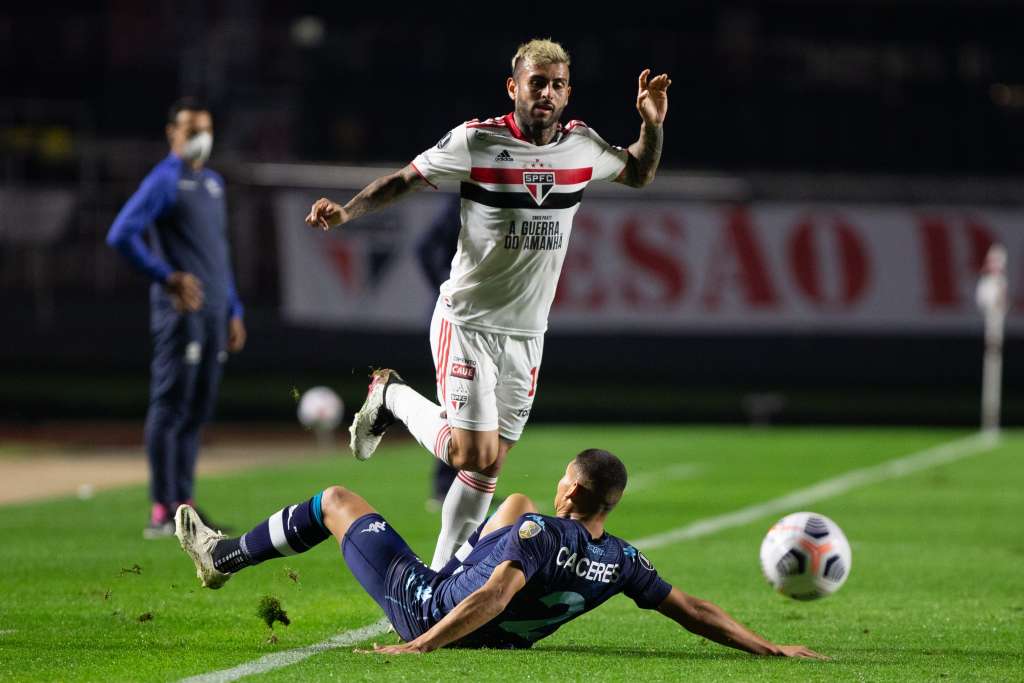 São Paulo 1 x 1 Racing-ARG – Tricolor vai mal e se complica na Libertadores