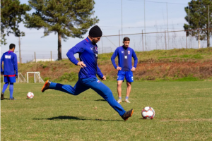 Série C: Lesão na coxa é confirmada e meia desfalca Paraná de 30 à 45 dias