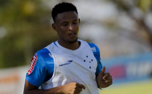 Série D: Penarol-AM fecha com zagueiro campeão do Paulista A3 pelo Linense