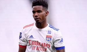 Flamengo recebe sinal verde do Lyon e negociação por volante avança