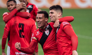 Atlético-GO x Sport - Dragão quer colar no G4 contra Leão em crise