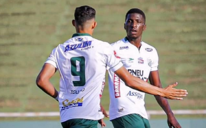 Uberlândia-MG 2 x 1 Rio Branco VN-ES - Mineiros vencem confronto direto e ampliam vantagem no G4