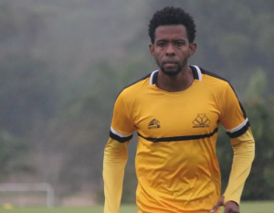 Série B: Vila Nova anuncia retorno de volante ex-Corinthians