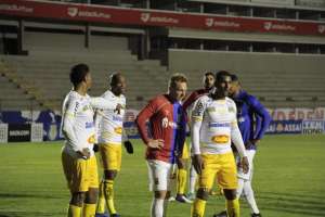 Paraná-PR 0 x 2 Novorizontino-SP - Tigre reassume vice-liderança da Série C e complica Tricolor