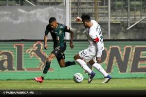 Presidente do América-MG crava permanência de atacante pretendido pelo Atlético-MG