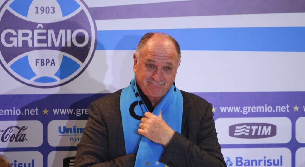 Grêmio perde a paciência, demite Tiago Nunes e pensa em Felipão