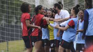 BRASILEIRÃO FEMININO SÉRIE A2: Em jogo de seis gols, Athletico-PR fica perto da semifinal