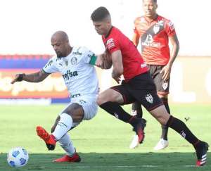 Presidente do Atlético-GO dispara sobre atuação contra o Palmeiras: 