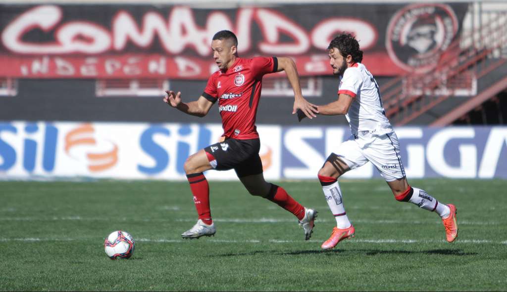 Brasil-RS 1 x 0 Vitória – Xavante leva a melhor no duelo dos desesperados e deixa Z4