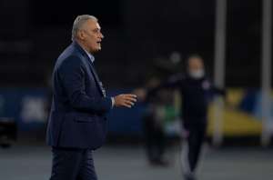 Copa América: Tite considera justa expulsão de atacante, mas não vê maldade no lance