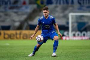 Time do Brasileirão pede retorno de atacante e desfalca Cruzeiro