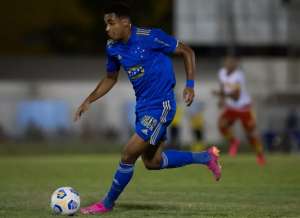Atacante é mais um a trocar o Cruzeiro por time do Brasileirão