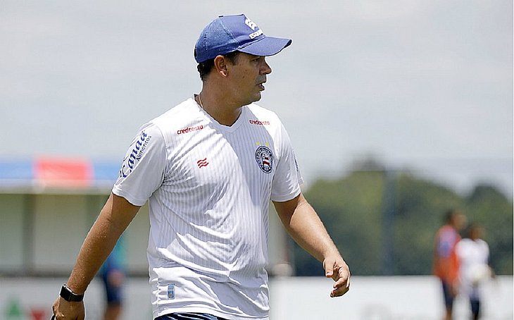 Dado Cavalcanti lamenta perda de jogadores e fala sobre reforços: “Mercado está sendo cruel com Bahia”