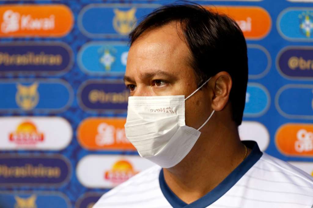 Com dedo do treinador, Bahia vence mais uma e mantém boa fase