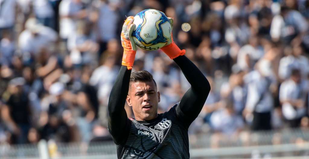 Se o goleiro Ivan é moeda de troca da Ponte Preta, por que não usam criatividade?