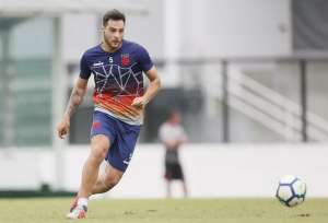 Chapecoense acerta com ex-Vasco, mas aguarda solução para fronteiras fechadas; Entenda aqui!