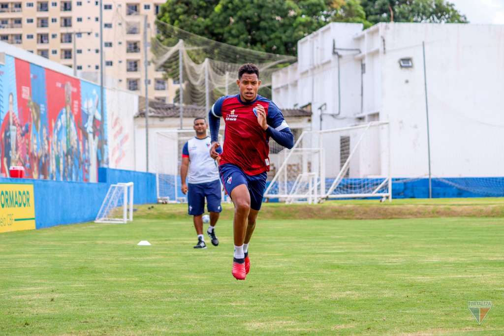 BRASILEIRÃO: Fla-Flu, luta no topo da tabela e líder contra São Paulo movimentam a nona rodada 2 fortale