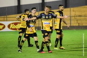 Ypiranga-RS x Novorizontino-SP - Duelo direto onde quem vencer pode dormir na liderança da Série C