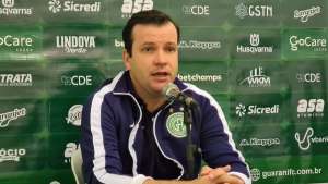 Série B: Treinador do Guarani freia empolgação sobre acesso: 