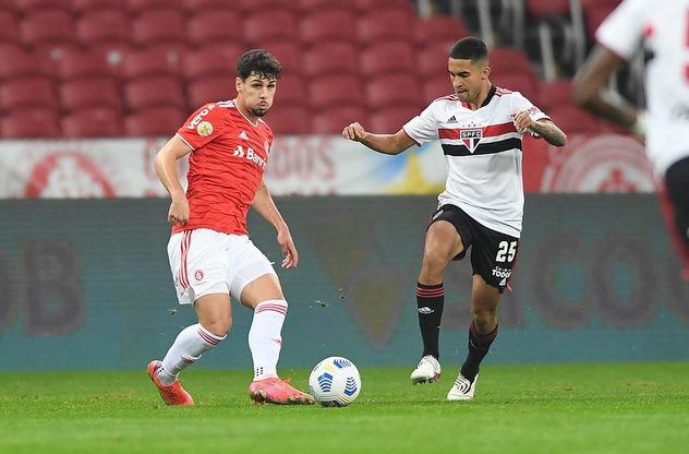 Internacional 0 x 2 São Paulo – Tricolor vence a 1ª e deixa a degola