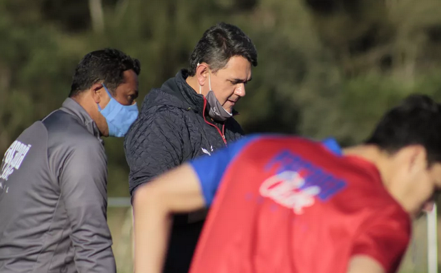 Série C: Com novo treinador e novidade no ataque, Paraná encara o Oeste