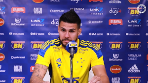 Série B: Léo Santos valoriza defesa do Cruzeiro, que não sofreu gols após quatro jogos