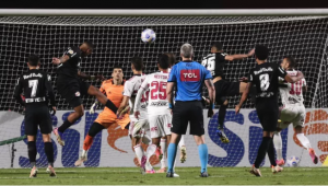 São Paulo 1 x 2 Red Bull Bragantino - Tricolor leva virada no segundo tempo e segue sem vencer