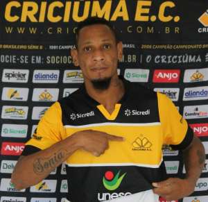 Série C: Artilheiro de 2008 é apresentado pelo Criciúma e fala em 