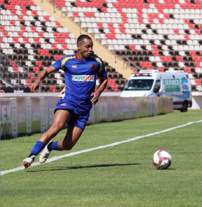 Oeste x Ypiranga-RS - Equipe do Sul chega como favorita; Rubrão ainda não venceu