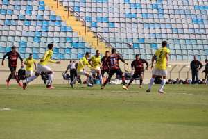 Oeste 2 x 4 Ypiranga - Canarinho voa para a liderança e afunda Rubrão