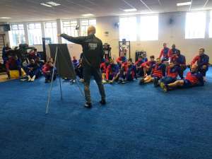 Série C: Novo comandante inicia difícil trabalho para tirar o Paraná-PR da má fase