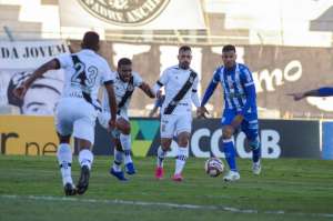 Vila Nova x Ponte Preta - Macaca vai deixar a lanterna?