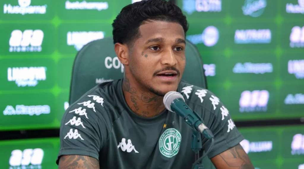 Brigão elogia entrosamento e garante: “Guarani está mudando a minha vida”