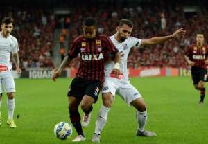 Santos x Athletico - Reabilitação ou assumir a liderança do Brasileirão?