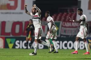 São Paulo 1 x 0 Bahia - Gol nos acréscimos garante segunda vitória do Tricolor