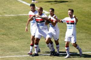 Com base do Botafogo-SP e Argel Fuchs no comando, confira a Seleção FI da 9ª rodada da Série C