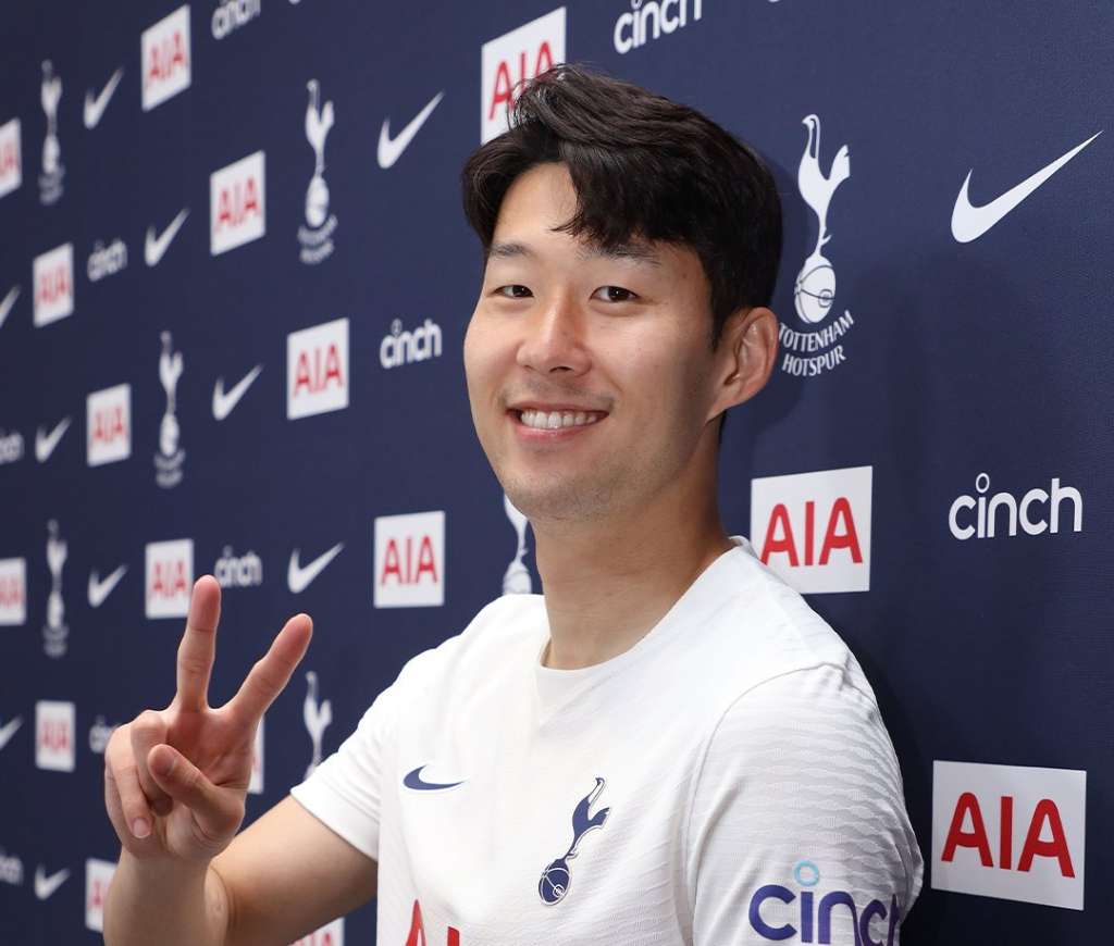 Tottenham anuncia renovação de contrato de Son; resta acertar com Harry Kane