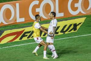 Sport 1 x 2 Fluminense - Lucca entra, vira e coloca Tricolor na cola do G6 do Brasileirão