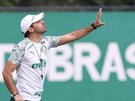 Sem descanso, Palmeiras treina de olho na Católica; Matheus Fernandes vai a campo
