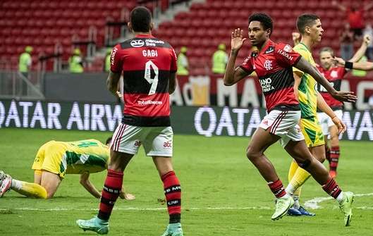 vitinho.flamengo e1626927897306