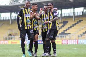 Volta Redonda-RJ 1 x 0 Floresta-CE - Voltaço vence e acirra briga pela liderança da Série C