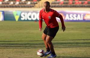 Série C: Botafogo aposta na estreia de Walter como titular para derrubar líder