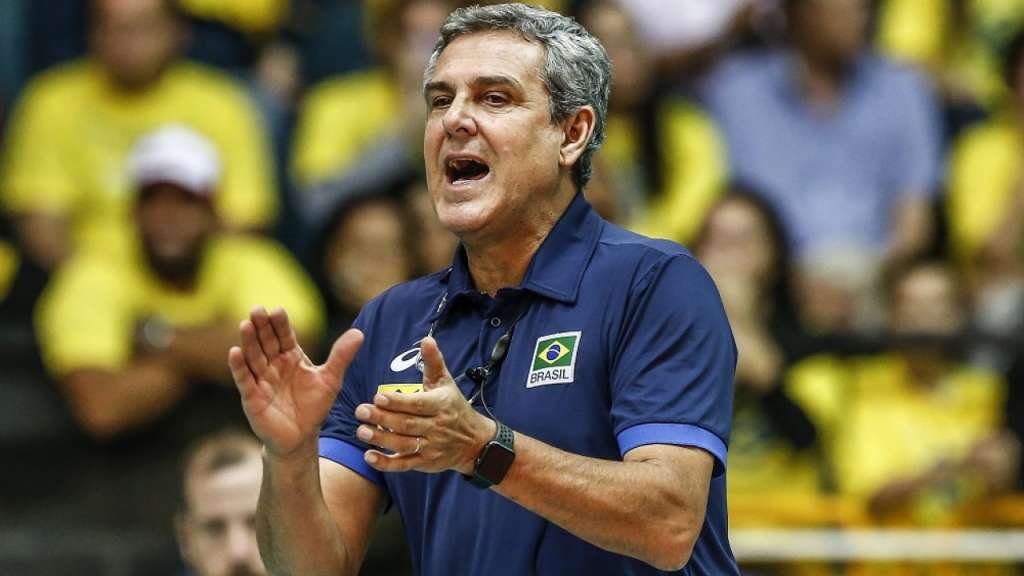 Zé Roberto prevê caminho difícil para seleção feminina de vôlei em Tóquio
