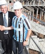 Kléber é acusado de agredir esposa com soco após noitada 2 0002047961562 img