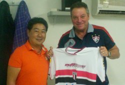 Pupilo de Abel Braga, Sérgio Tanaka entra de cabeça na profissão de técnico 2 0002048037547 img