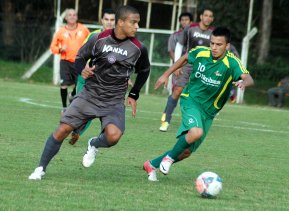 Série C: Caxias goleia Sindicato dos Atletas do RS em jogo-treino