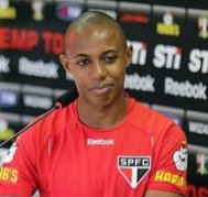 Menos um? Volante pode trocar São Paulo por time da Ucrânia