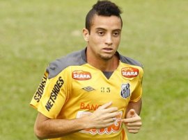 Santos diz que jovem meia está perto da Lazio