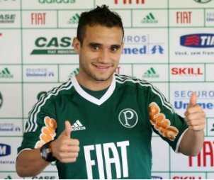 Marhaban! Palmeiras deve negociar atacante encostado com futebol arábe